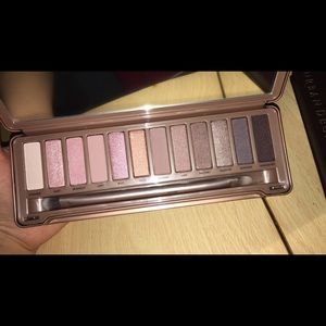 Urban decay naked 1 palette